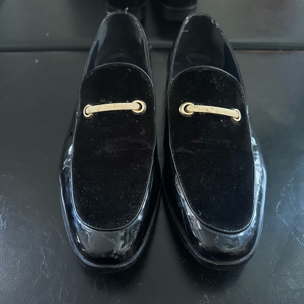 ALBERTO FELLINI Black Loafers